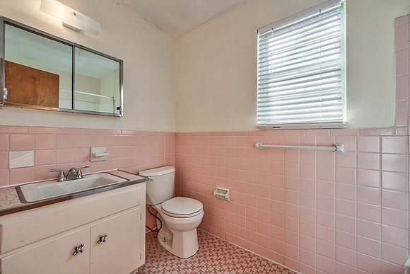 7625BaltimoreAve-31