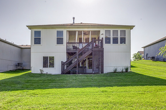 10610NFiskAve-15