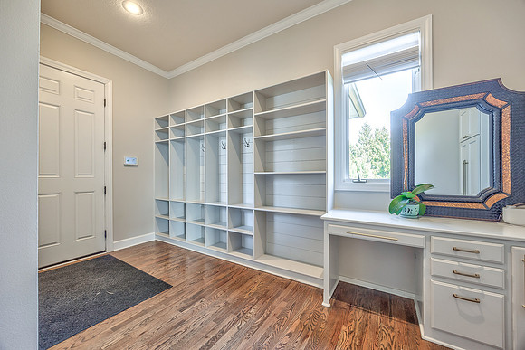 14236NiemanRd-22