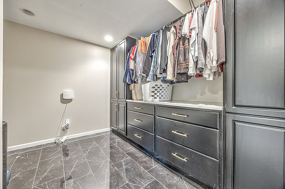 14236NiemanRd-44