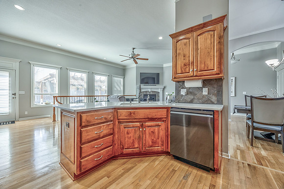10219ThedenCir-12