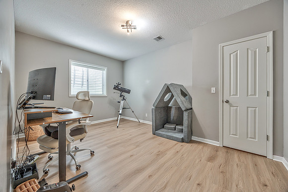 10219ThedenCir-27