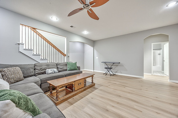 10219ThedenCir-26