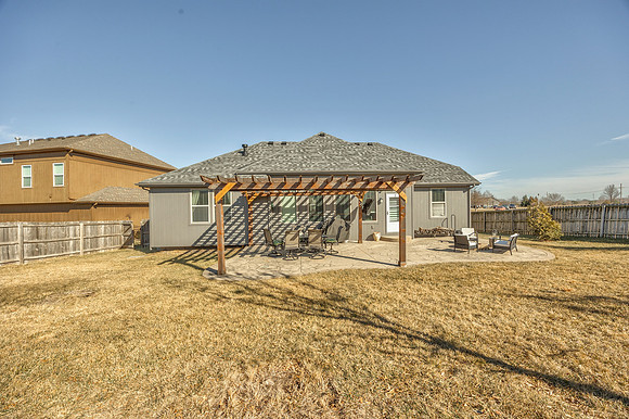 10219ThedenCir-34