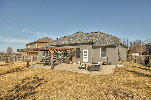 10219ThedenCir-35