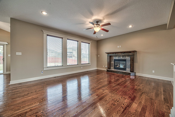 898ClearviewDr-4