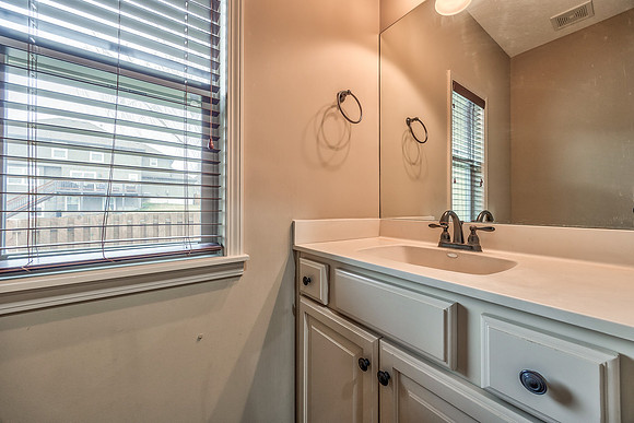 898ClearviewDr-14