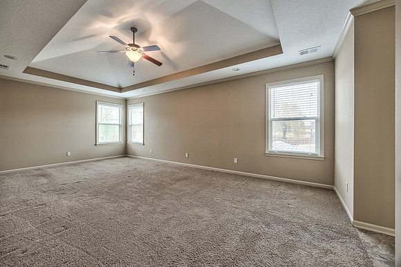 898ClearviewDr-25