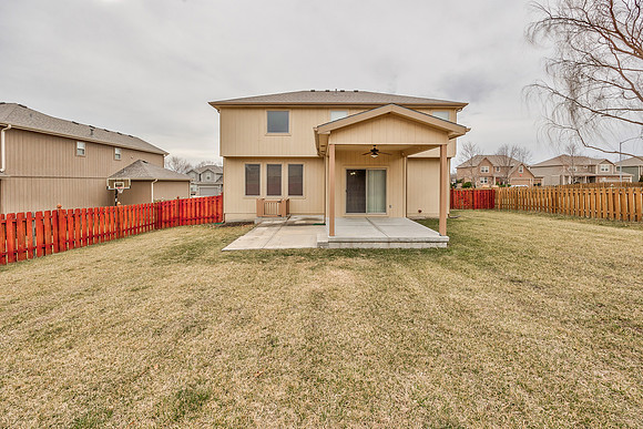 898ClearviewDr-37