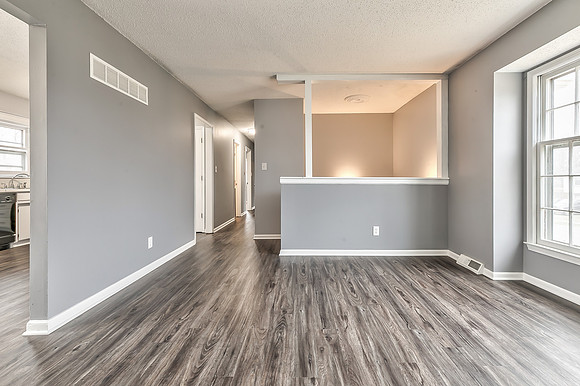 7400E133ST-8