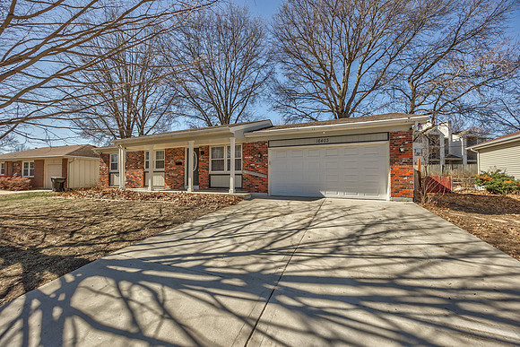 16403EEllisonWay-1