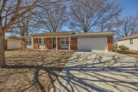 16403EEllisonWay-4