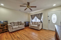 16403EEllisonWay-9
