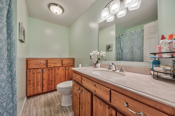 16403EEllisonWay-11