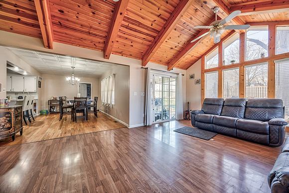 16403EEllisonWay-18