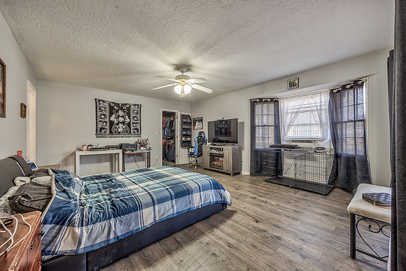 16403EEllisonWay-25