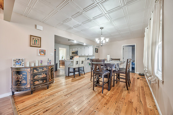 16403EEllisonWay-20