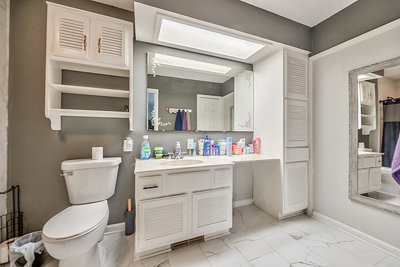 16403EEllisonWay-27