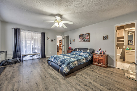 16403EEllisonWay-29