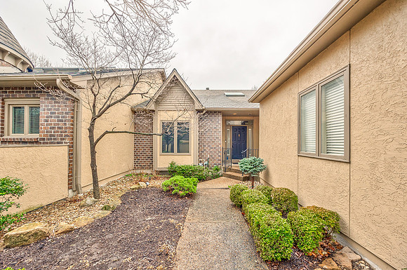 12452LindenST-35