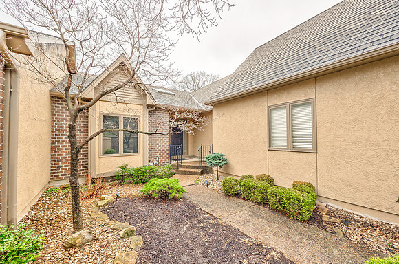 12452LindenST-36