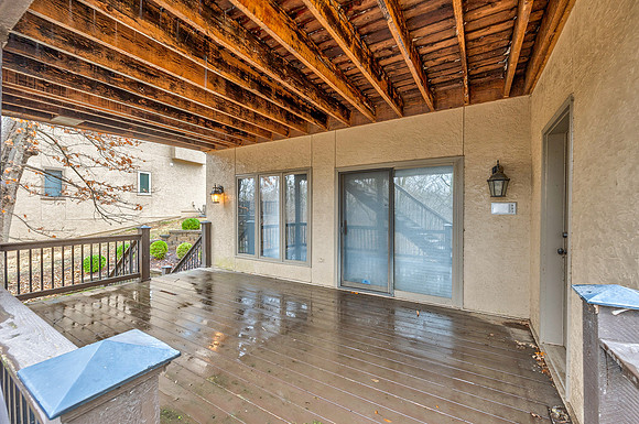 12452LindenST-33