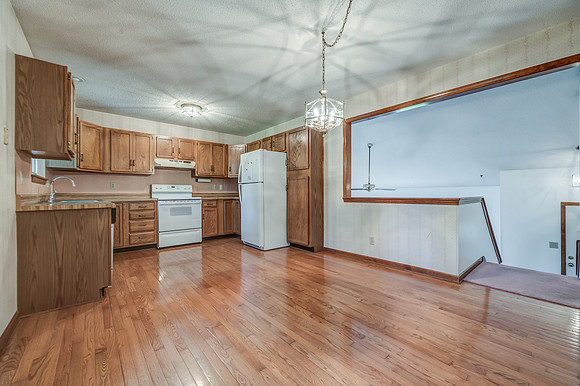 108TimberCreekCir-5