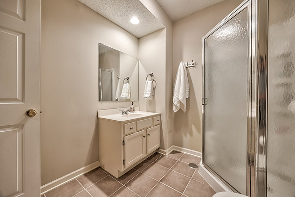 6428W102ST-39