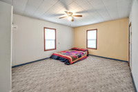 35705RennerRd-13
