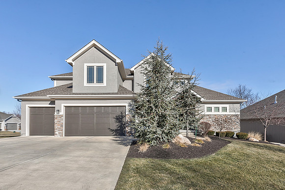 6801MillbrookSt-60