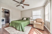 8425Boone-20