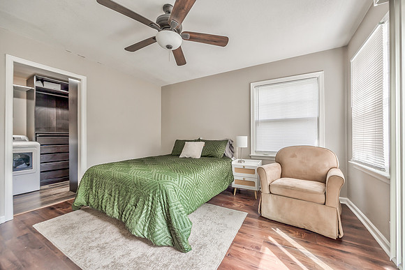 8425Boone-20