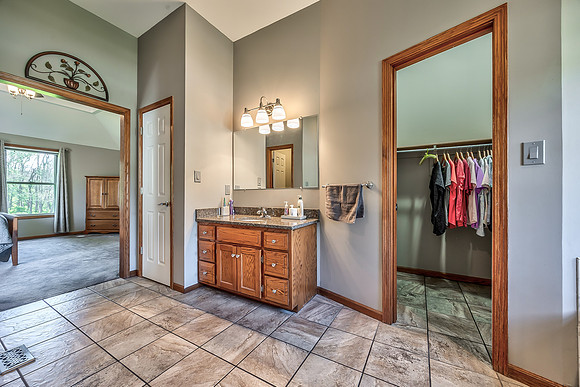 168CanyonViewDR-26