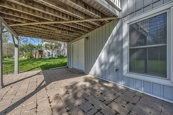 168CanyonViewDR-43