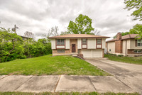 1216 Michigan ST