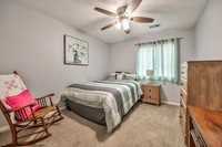 5860ParkST-7