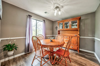 5860ParkST-12