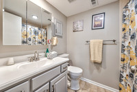 5860ParkST-10