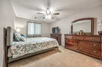5860ParkST-8