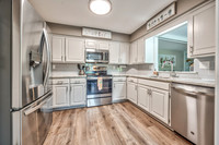 5860ParkST-13
