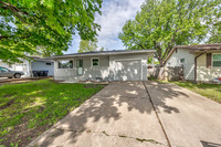 1917 SW Crest DR