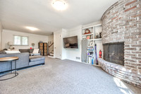 9809 Connell DR