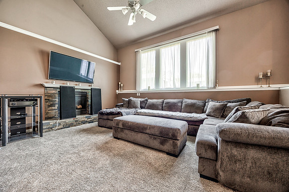 1802WParkCT-18