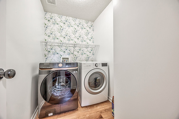 605NWinwoodTR-8