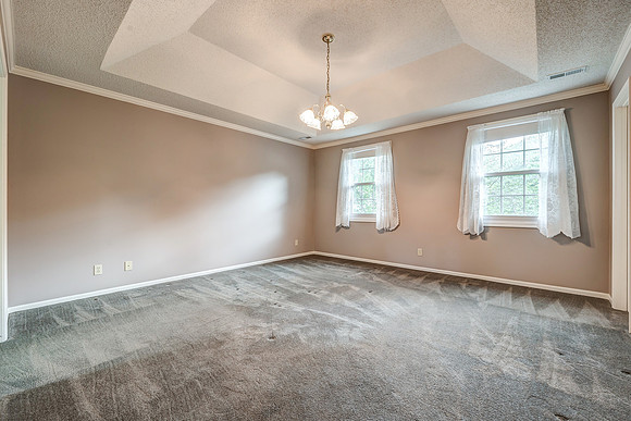 325MeadowLN-24