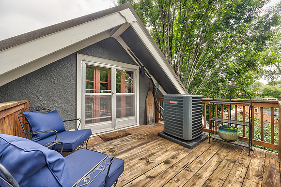 5122GrandAve-32