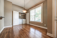 15821W62ST-7