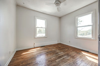 8266TauromeeAve-14