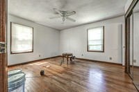 8266TauromeeAve-13