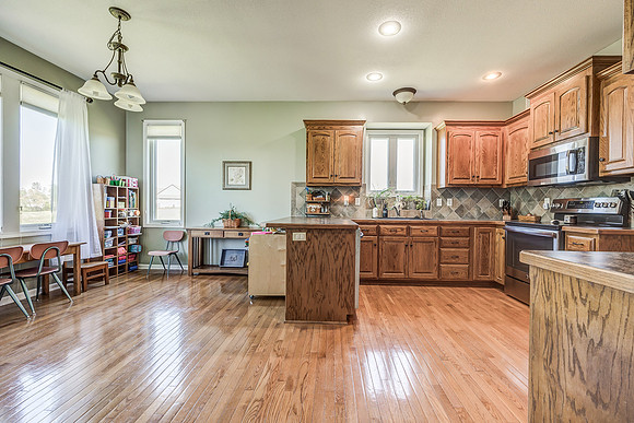 1216CottonwoodCT-8
